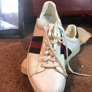 Men Gucci shoes